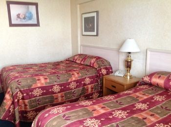 Town And Country Motor Hotel YYC 외부 사진